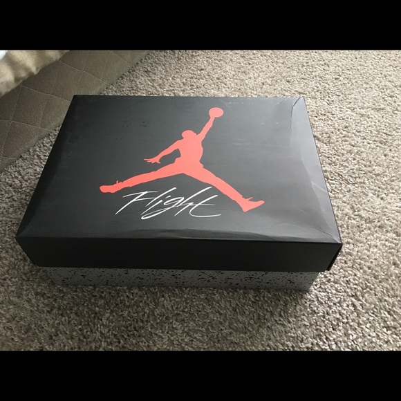 Air Jordan Retro 4s Black Cats - Picture 2 of 7